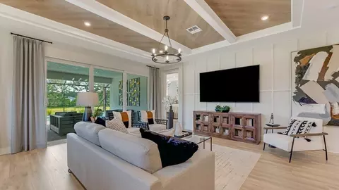 Living - 5035 Shade Forest Dr, Parrish, FL 34219 photo 2 of 3