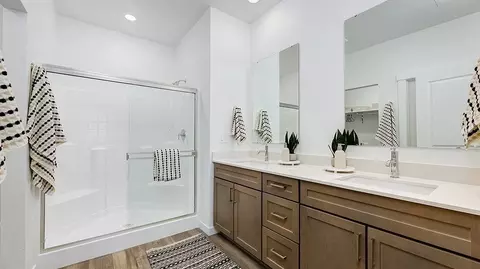Bath - 4507 Segovia Ave, Caldwell, ID 83607 photo 1 of 2