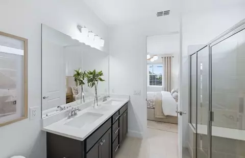 Bath - 616 Cotella Cv, Bradenton, FL 34212 photo 2 of 3