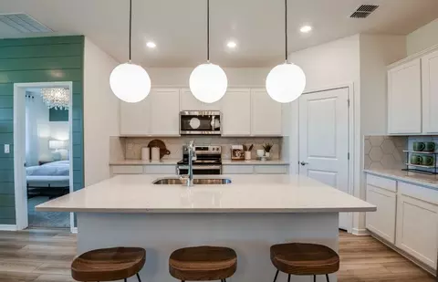 Kitchen - 616 Cotella Cv, Bradenton, FL 34212 photo 1 of 6