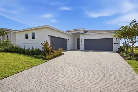 1729 Point Grace Rd, Tavares, FL 32778