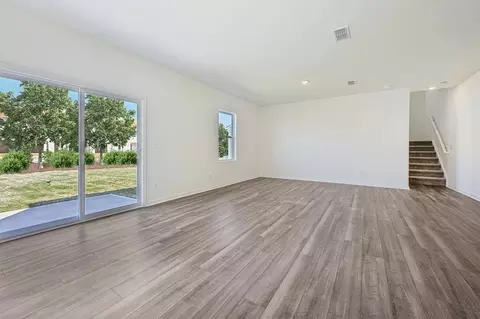 Living - 422 Otway Loop, Bethlehem, GA 30620 photo 1 of 3