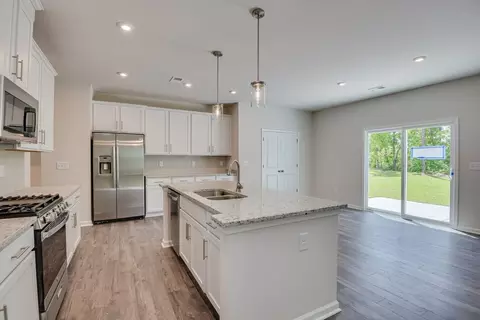 Kitchen - 511 Passmore St, Lexington, SC 29073 photo 3 of 4
