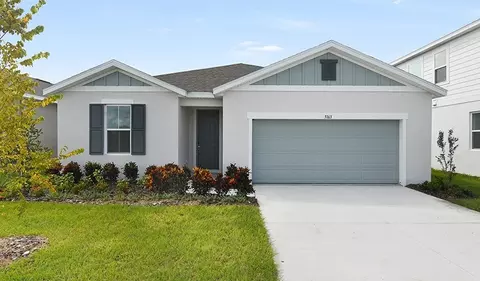 5163 Kinsley Dr, Winter Haven, FL 33884