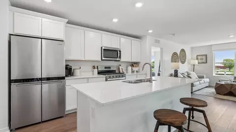 Kitchen - 1226 Tiger Lily Dr, Bartlett, IL 60103 photo 7 of 9