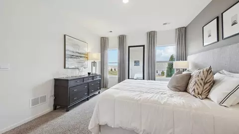 Bedroom - 1226 Tiger Lily Dr, Bartlett, IL 60103 photo 4 of 13