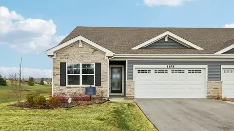 Exterior - 1226 Tiger Lily Dr, Bartlett, IL 60103 photo 3 of 8