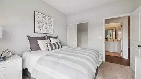 Bedroom - 1226 Tiger Lily Dr, Bartlett, IL 60103 photo 5 of 13