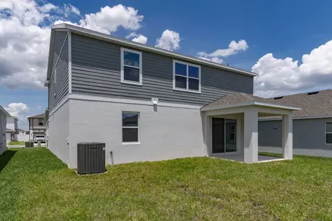 Exterior - 2011 Town Pasture Dr, Eustis, FL 32726 photo 5 of 12