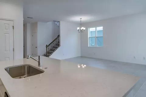 Living - 2011 Town Pasture Dr, Eustis, FL 32726 photo 3 of 3