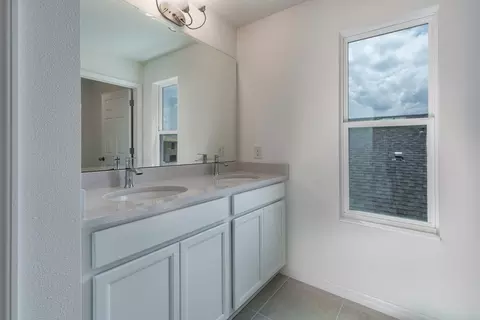 Bath - 2011 Town Pasture Dr, Eustis, FL 32726 photo 5 of 5