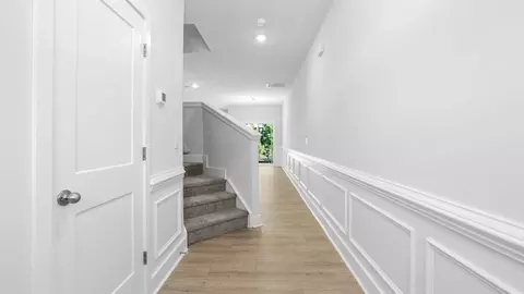 Entry Way - 606 Jules Ln, Moore, SC 29369 photo 1 of 5