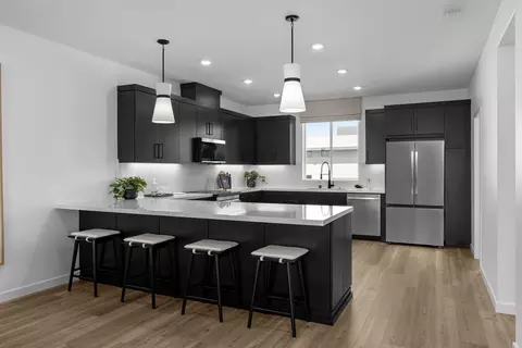 Kitchen - 6659 Via Vis, Pico Rivera, CA 90660 photo 1 of 1