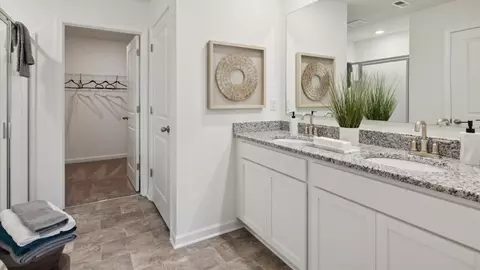 Entry Way - 7410 Irwin Oaks Rd, Corryton, TN 37721 photo 1 of 2