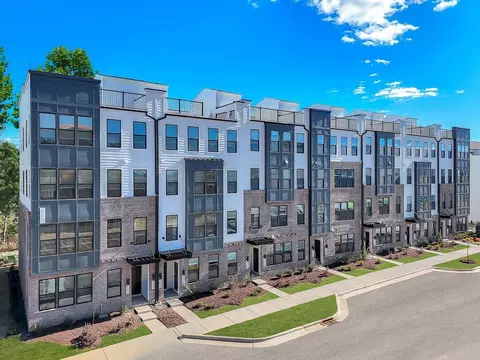 1400 Granholm Rd UNIT 302, Cary, NC 27519