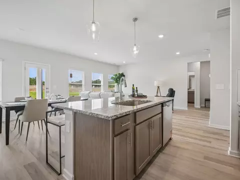 Kitchen - 6737 Warbler Ln, Lula, GA 30554 photo 4 of 4