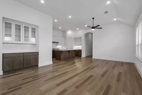 Living - 12990 Soaring Forest Dr, Conroe, TX 77302 photo 3 of 4