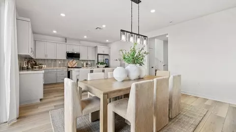 Dining - 10418 Shady Meadow Loop, Lakeside, CA 92040 photo 2 of 3