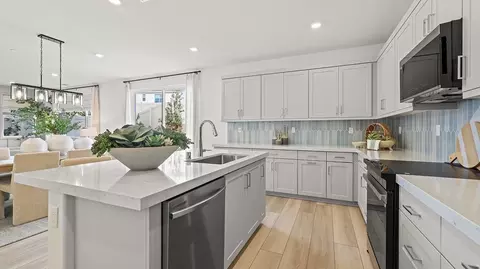 Kitchen - 10418 Shady Meadow Loop, Lakeside, CA 92040 photo 4 of 7
