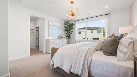 Bedroom - 10418 Shady Meadow Loop, Lakeside, CA 92040 photo 2 of 7