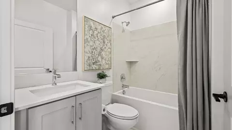 Bath - 10418 Shady Meadow Loop, Lakeside, CA 92040 photo 3 of 5
