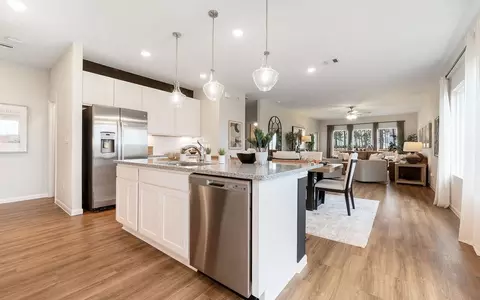 Kitchen - 14203 Firecracker Ln, Splendora, TX 77372 photo 5 of 9