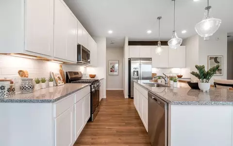 Kitchen - 14203 Firecracker Ln, Splendora, TX 77372 photo 4 of 9