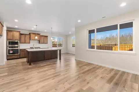 20334 146th St Ct E, Bonney Lake, WA 98391