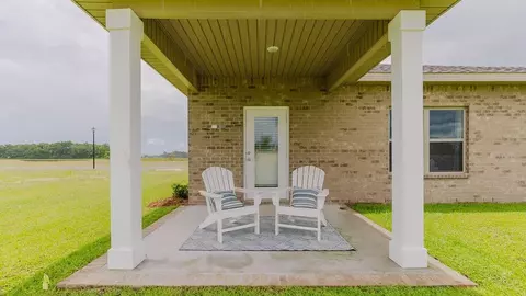 Exterior - 28025 Hallow Trl, Elberta, AL 36530 photo 12 of 16