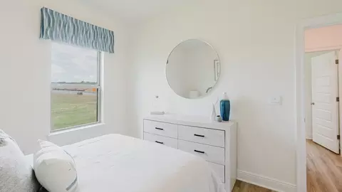 Bedroom - 28025 Hallow Trl, Elberta, AL 36530 photo 11 of 21