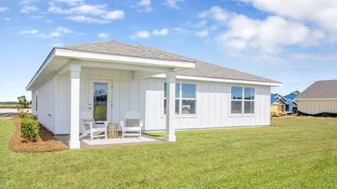 Exterior - 28025 Hallow Trl, Elberta, AL 36530 photo 6 of 16
