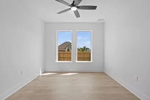 Bedroom - 19501 Erna Dr, Pflugerville, TX 78660 photo 5 of 6