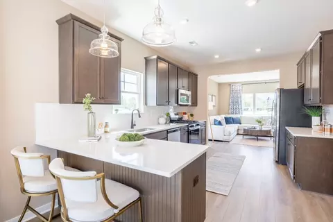 5334 Pointes End Way #102, Glen Allen, VA 23059