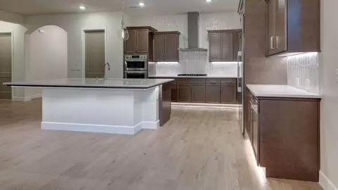 Kitchen - 2936 Trenton Ave, Clovis, CA 93619 photo 2 of 4