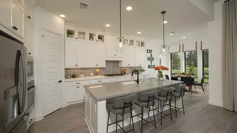 Kitchen - 224 Shady Spring Trl, Georgetown, TX 78628 photo 6 of 7