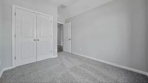 Bedroom - 206 Painters Ridge Ct, Willis, TX 77318 photo 2 of 9