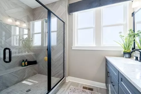 Bath - 7242 Otley Dr, Wetherington, OH 45069 photo 5 of 7