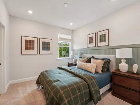 Bedroom - 50 Crescent Shores Rd, Saint Augustine, FL 32086 photo 3 of 8