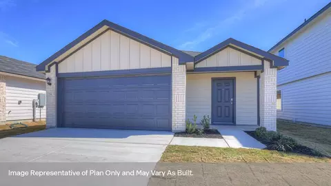 2312 Red Bird Trce, Lockhart, TX 78644