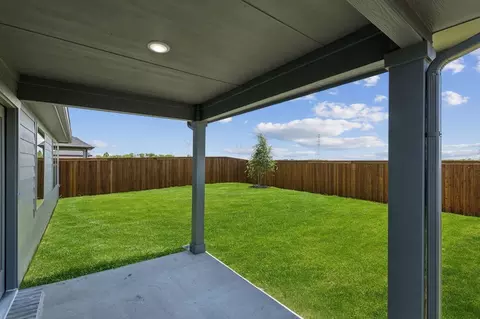 Exterior - 804 Rockcloud Dr, Haslet, TX 76052 photo 3 of 6