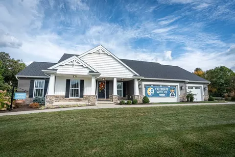 Exterior - 3859 Eastern Rd, Norton, OH 44203 photo 6 of 7