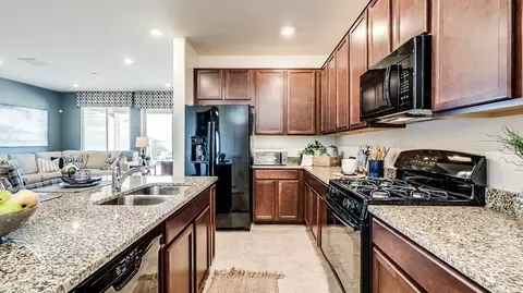 Kitchen - 8620 S Rocking K Ranch Loop, Vail, AZ 85641 photo 5 of 10