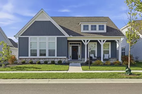 Exterior - 4533 Corsican Loop E, Hilliard, OH 43026 photo 12 of 19