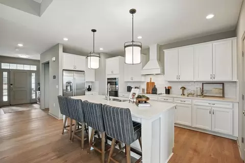 Kitchen - 4533 Corsican Loop E, Hilliard, OH 43026 photo 3 of 3