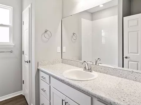 Bath - 5485 Buckeye Bend Dr, Saint Cloud, FL 34772 photo 2 of 4