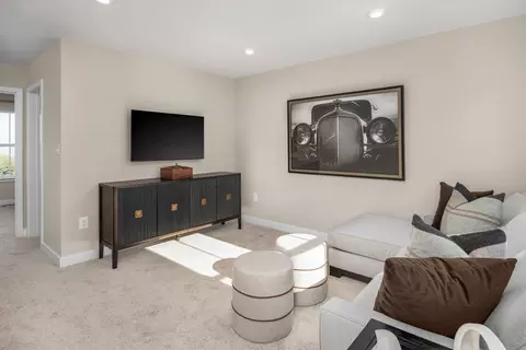 Other - 2127 Summit Way SE, Washington, DC 20020 photo 6 of 17