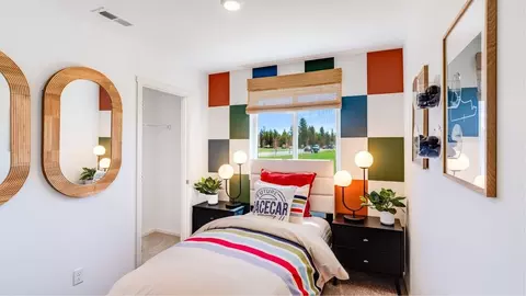 Bedroom - 16613 Blue Pine St, La Pine, OR 97739 photo 4 of 4