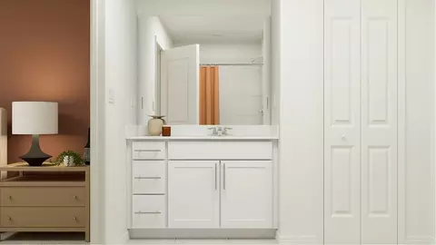 Bath - 3768 Astral Rd, Melbourne, FL 32901 photo 2 of 4