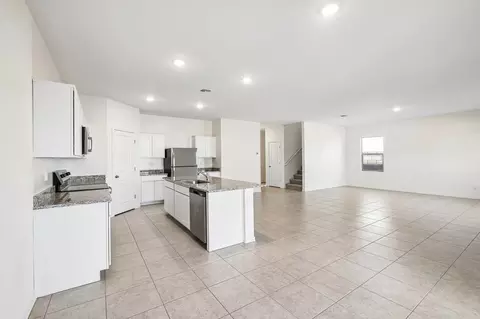Other - 6423 S 78th Ln, Phoenix, AZ 85043 photo 2 of 8