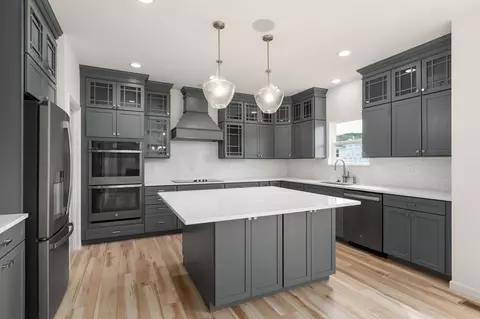 Kitchen - 206 Century Farm Dr, Union, MO 63084 photo 2 of 13
